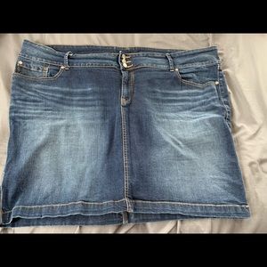 Jean skirt